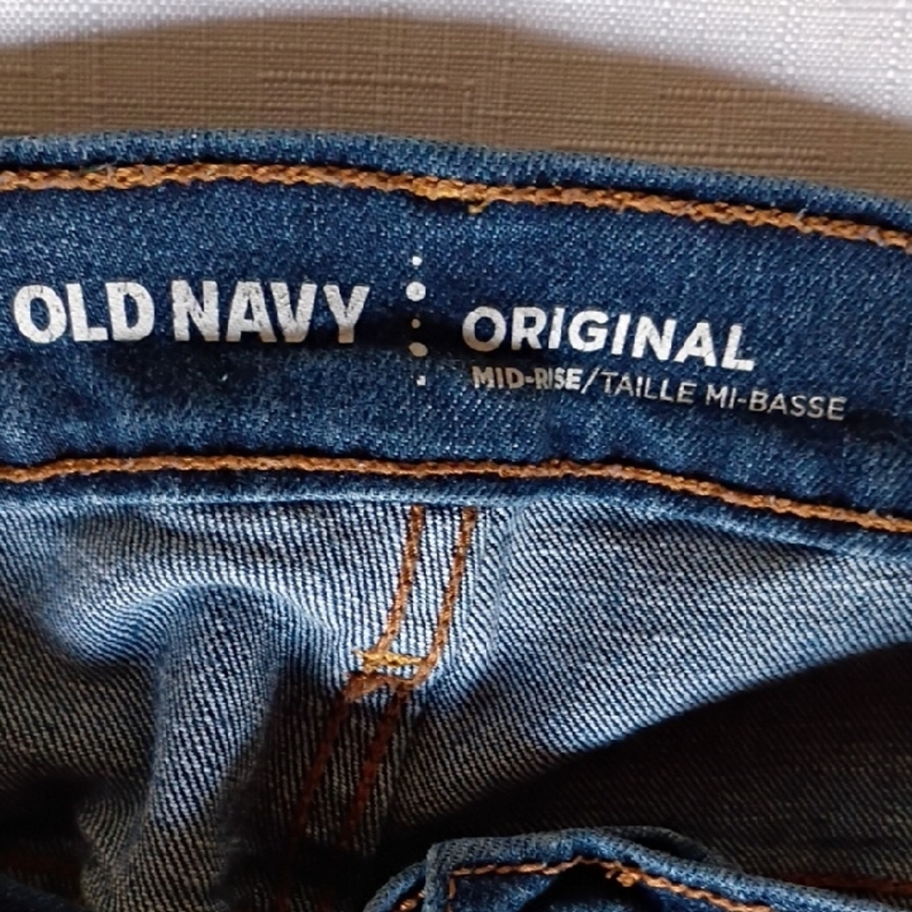 Old Navy women's Mid-Rise Blue Jeans Bootcut Size 16 - Picture 4 of 12